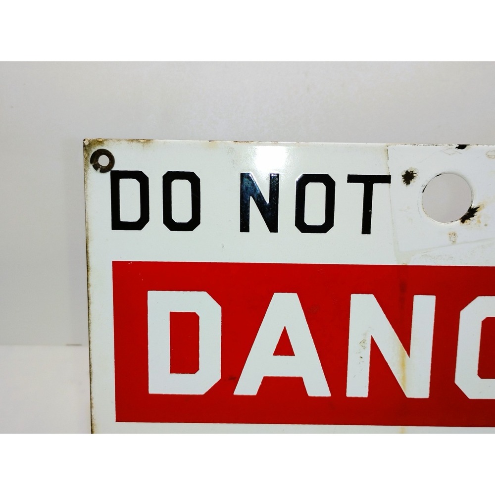Vintage Danger Porcelain Sign Circa 1920s-1960s Red, Black and White 13" x 7.5" - Picture 2 of 12